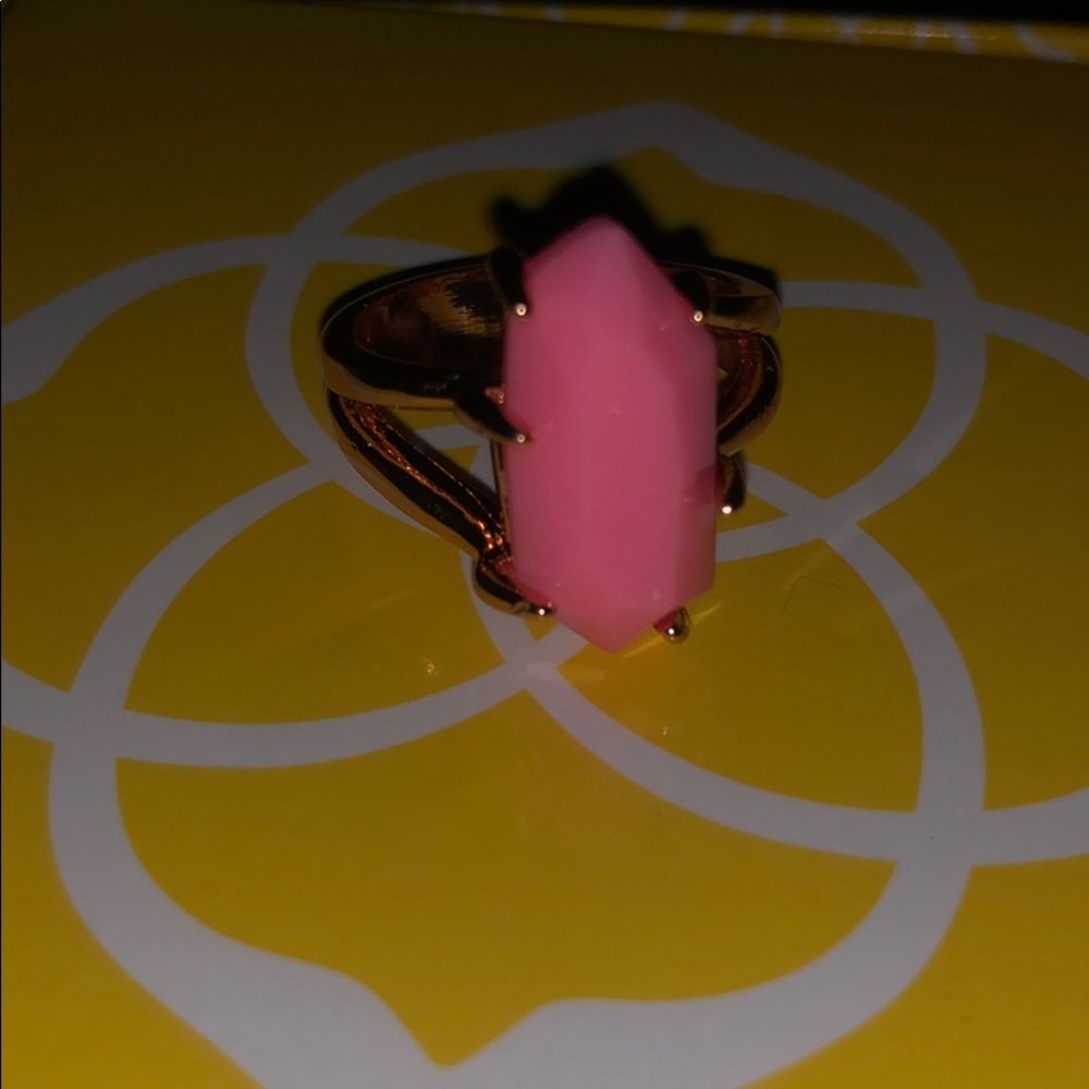 Costume ring